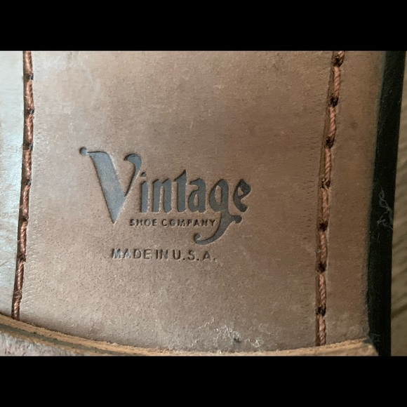 Shoes - Picture 8 of 9